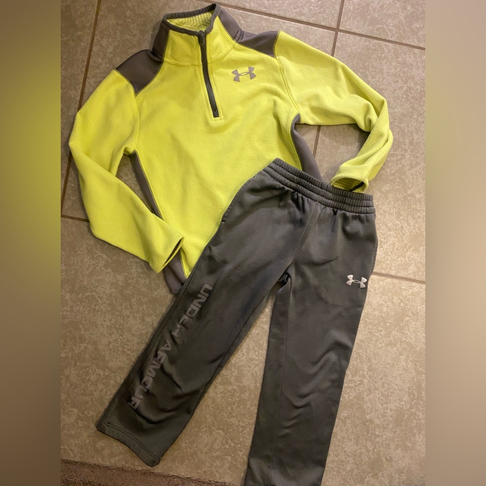 Boys underarmour set size 5